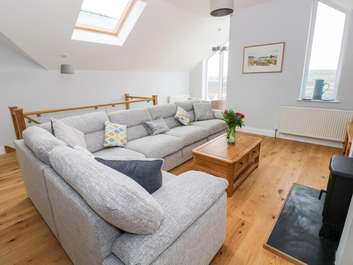Villa Mor Awelon Goodwick Esterno foto